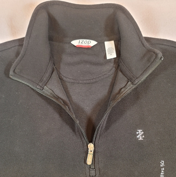 0785. EUC ~ IZOD ~ Black ~ Medium ~ 3/4 Zipper ~ Pullover ~ 61% Cotton for Comfy - Picture 3 of 11
